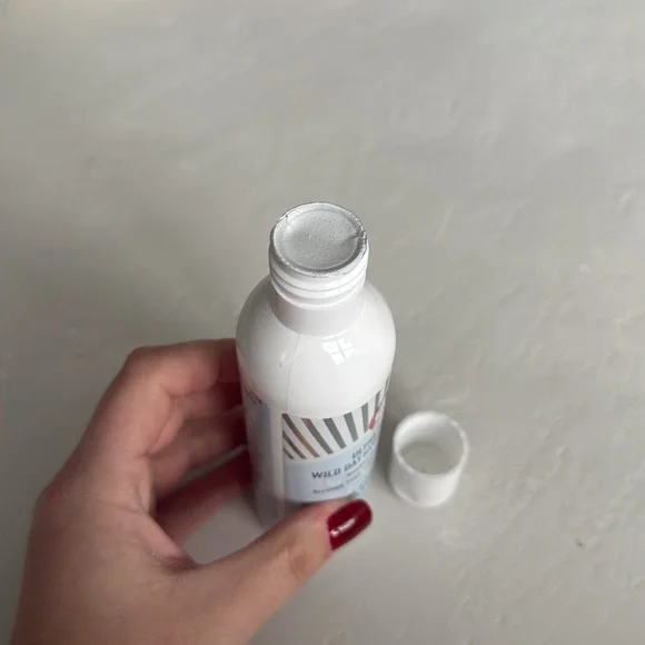 NEW- First Aid Beauty Ultra Repair Wild Oat Hydrating Toner - Picture 6 of 7